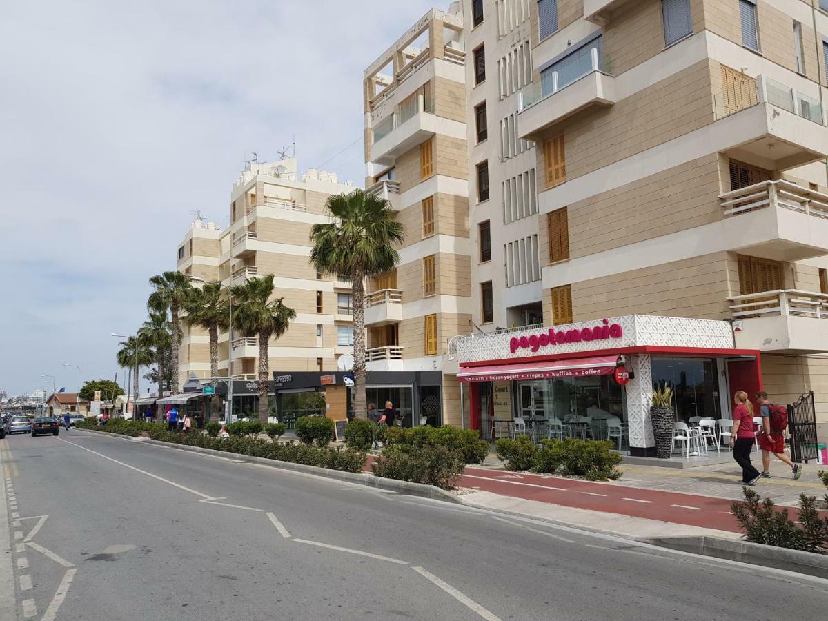 Haig'S Dream Flat On The Beach Larnaca Dış mekan fotoğraf